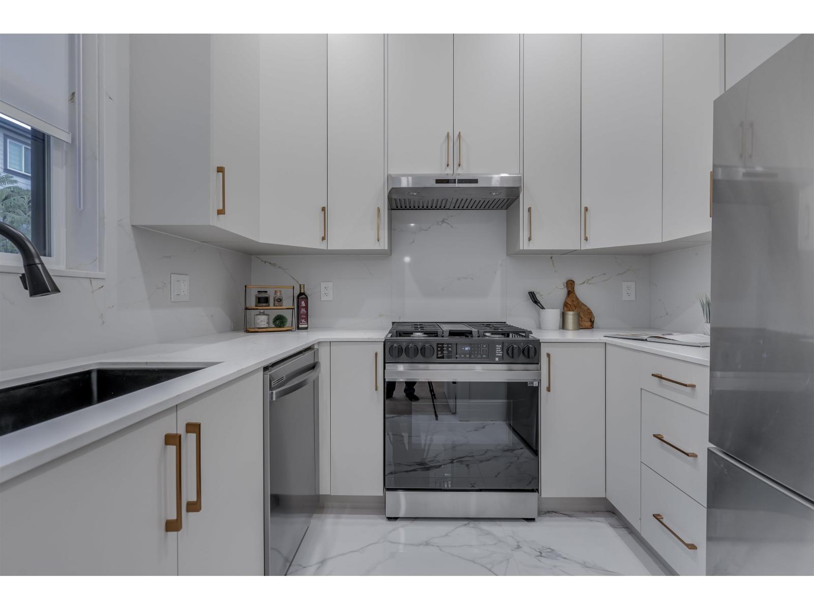 16647 18 Avenue, Surrey, British Columbia  V3Z 9X5 - Photo 10 - R3070241