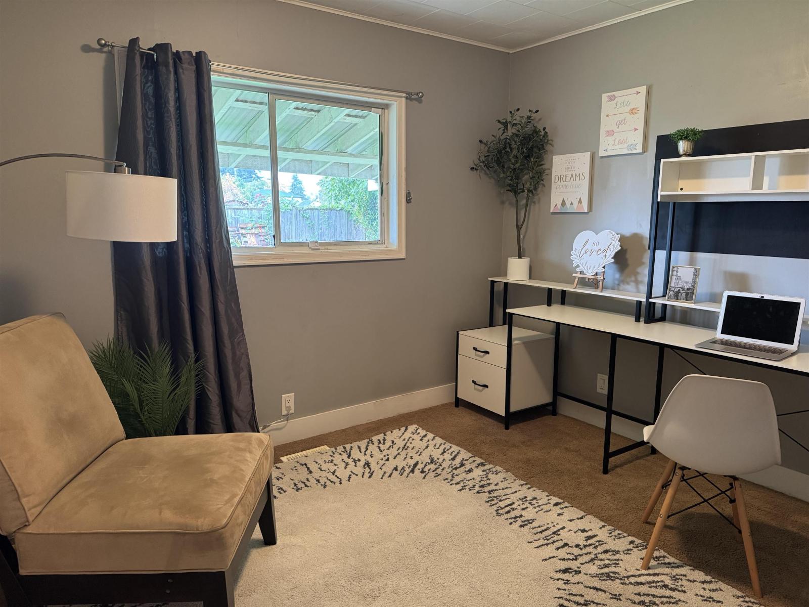 7657 Blott Street, Mission, British Columbia  V2V 3K2 - Photo 12 - R3070252