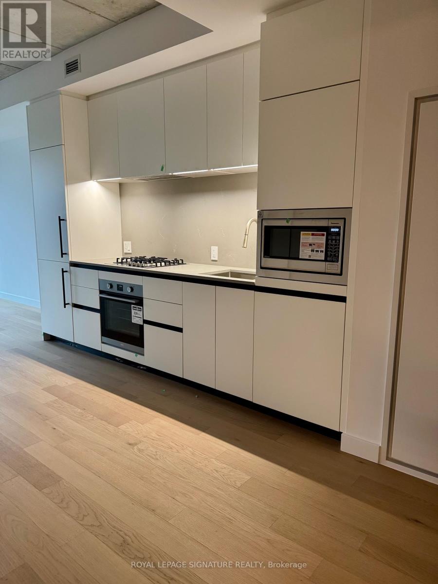 1720 Bayview Avenue, Toronto, Ontario  M4G 3C4 - Photo 6 - C12579302