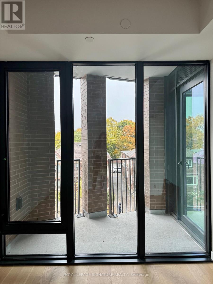 1720 Bayview Avenue, Toronto, Ontario  M4G 3C4 - Photo 8 - C12579302