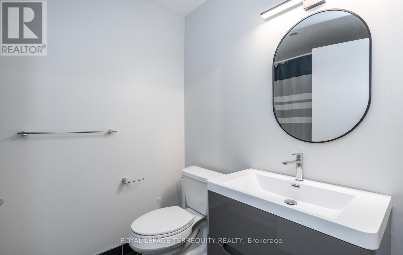 1009 - 400 Wellington Street W, Toronto, Ontario  M5V 0B5 - Photo 11 - C12579346