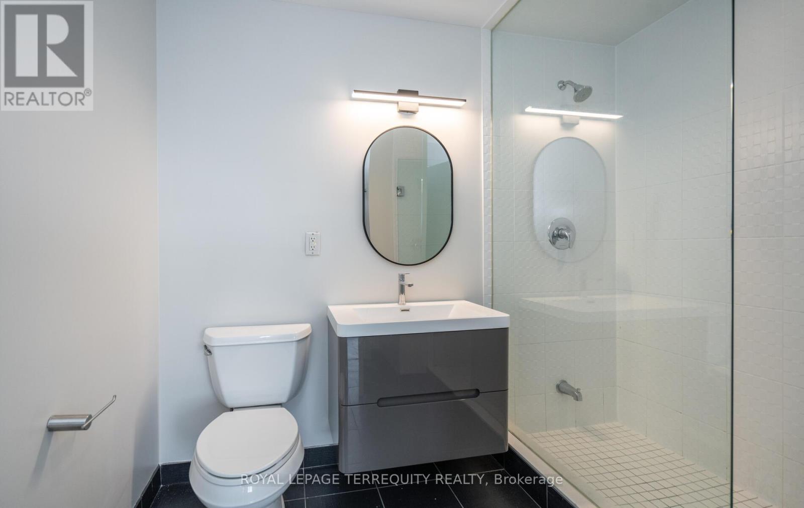 1009 - 400 Wellington Street W, Toronto, Ontario  M5V 0B5 - Photo 15 - C12579346