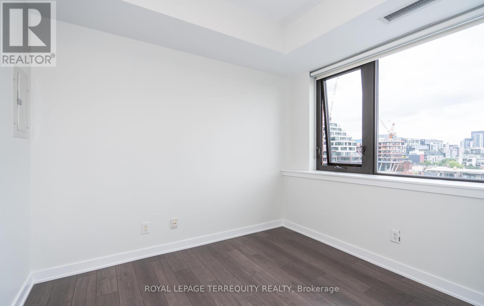 1009 - 400 Wellington Street W, Toronto, Ontario  M5V 0B5 - Photo 17 - C12579346