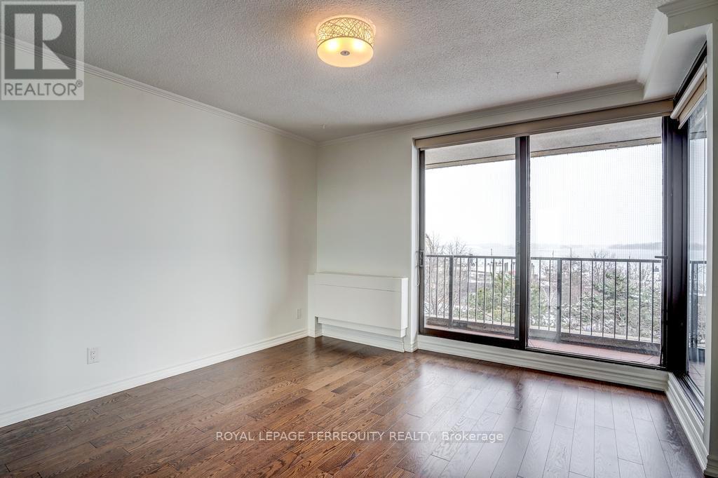 512 - 33 Harbour Square, Toronto, Ontario M5J 2G2 - Photo 21 - C12579354