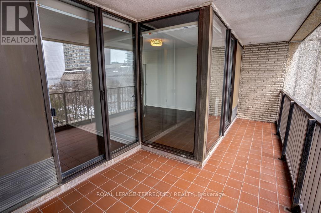 512 - 33 Harbour Square, Toronto, Ontario M5J 2G2 - Photo 26 - C12579354