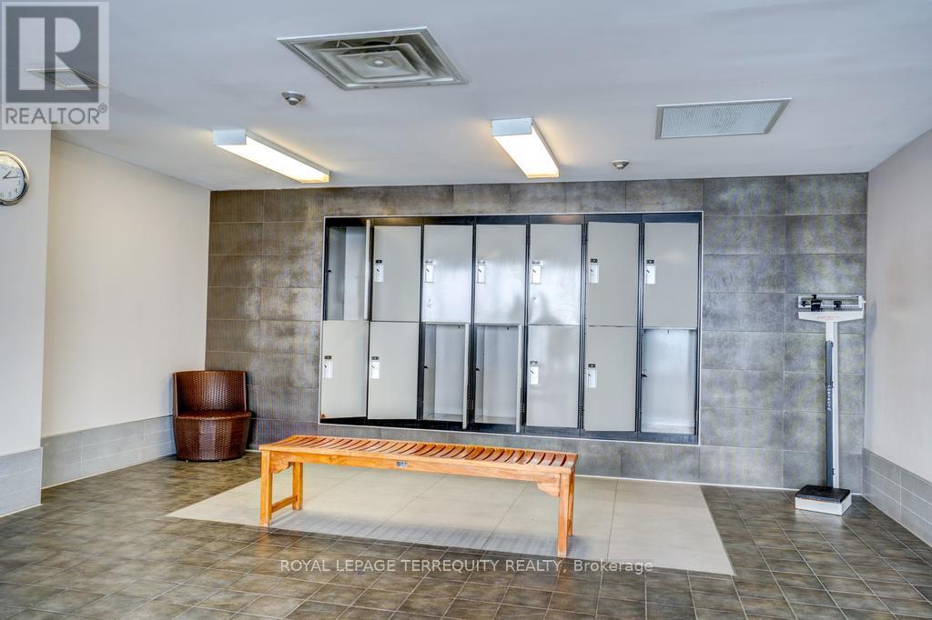 512 - 33 Harbour Square, Toronto, Ontario M5J 2G2 - Photo 38 - C12579354