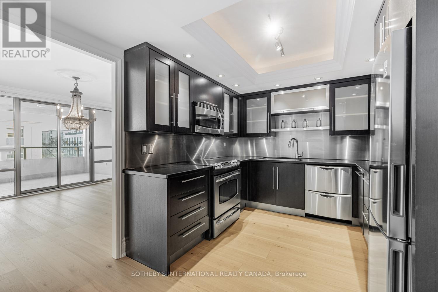 609 - 18 Lower Village Gate, Toronto, Ontario  M5P 3M1 - Photo 13 - C12579408