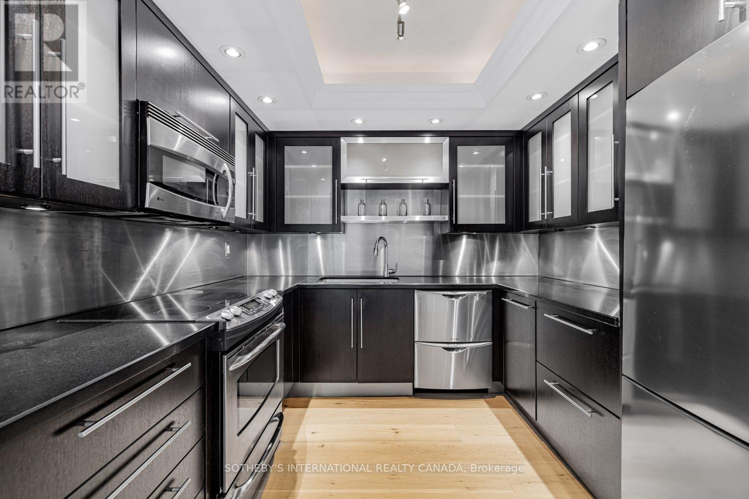 609 - 18 Lower Village Gate, Toronto, Ontario  M5P 3M1 - Photo 15 - C12579408