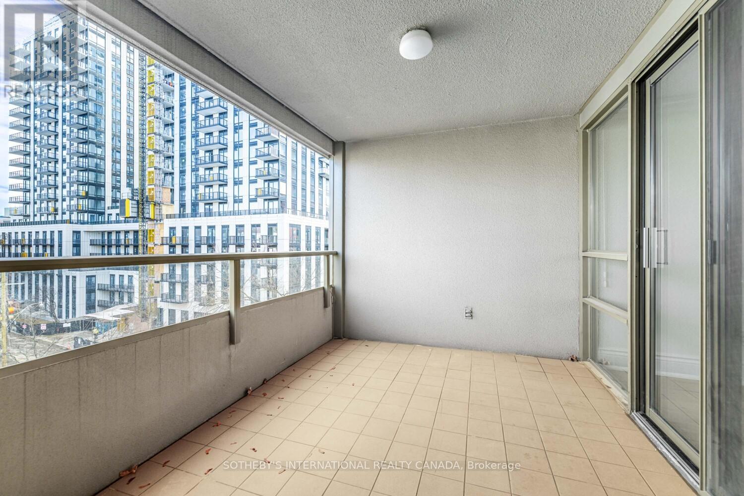 609 - 18 Lower Village Gate, Toronto, Ontario  M5P 3M1 - Photo 31 - C12579408