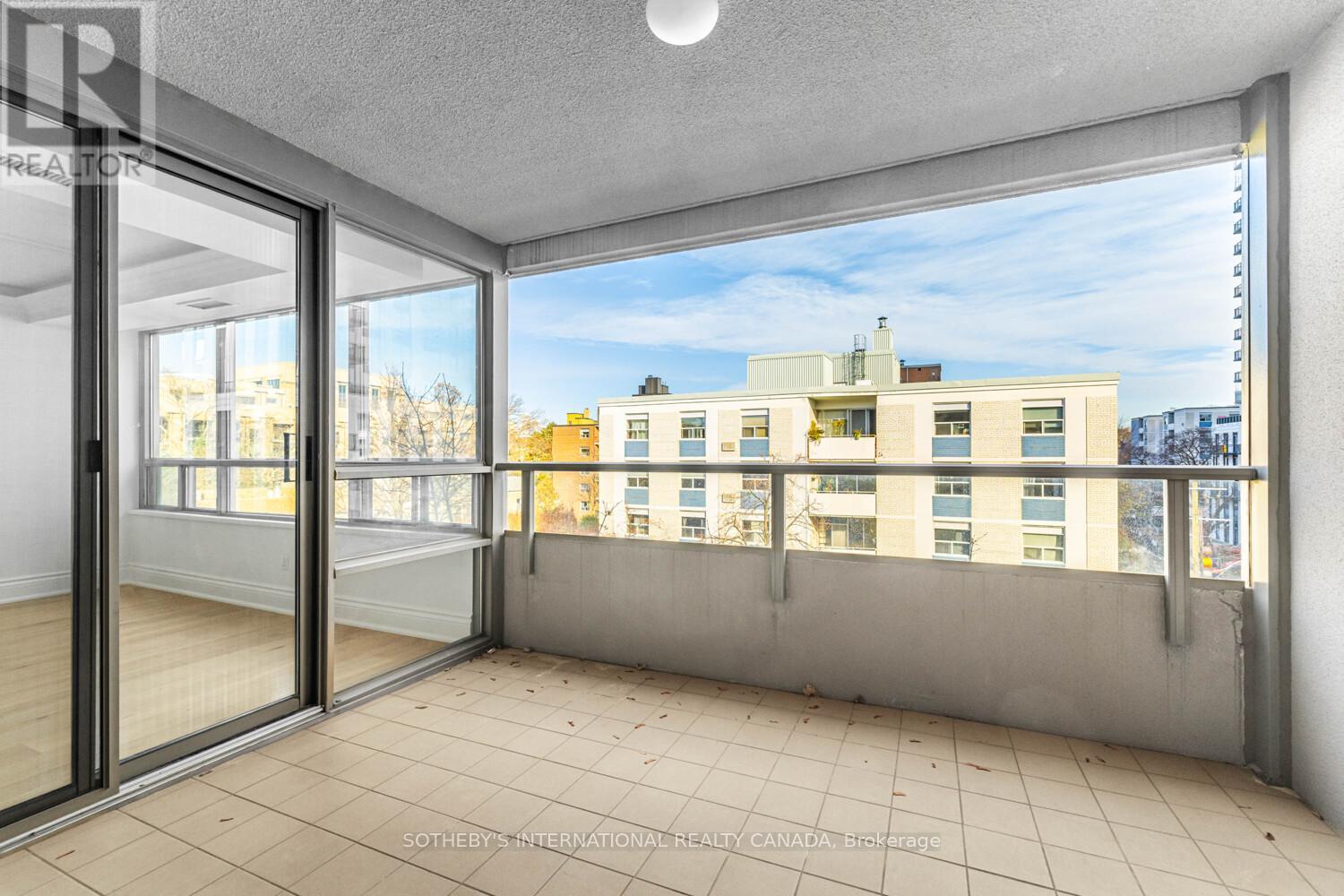 609 - 18 Lower Village Gate, Toronto, Ontario  M5P 3M1 - Photo 32 - C12579408