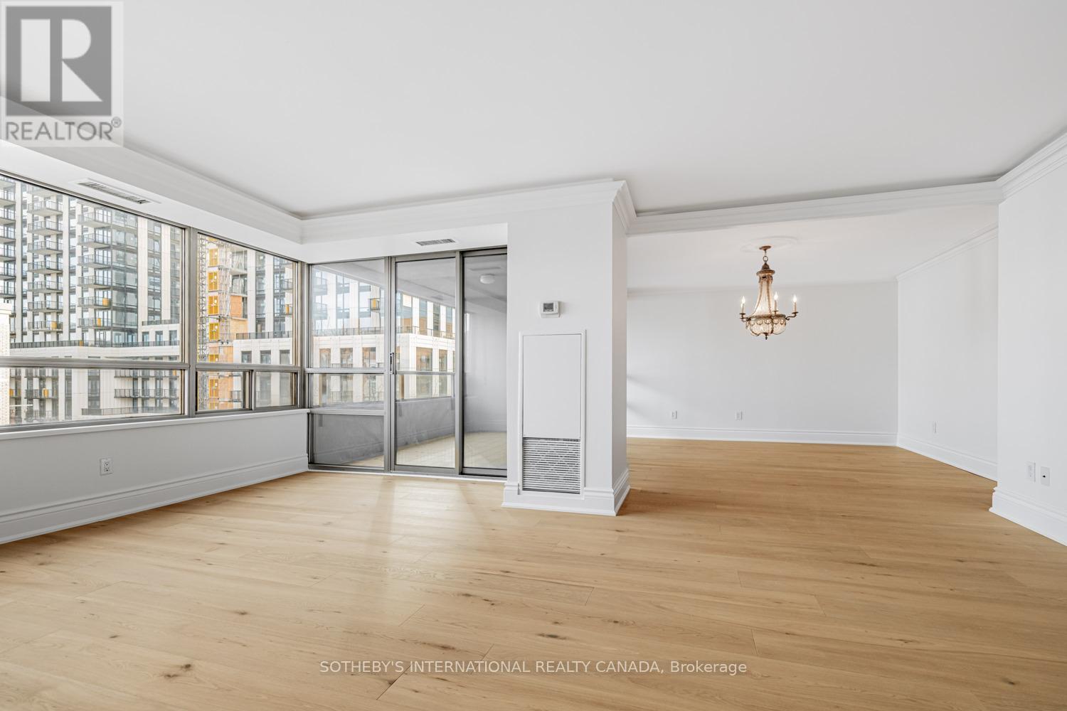 609 - 18 Lower Village Gate, Toronto, Ontario  M5P 3M1 - Photo 6 - C12579408