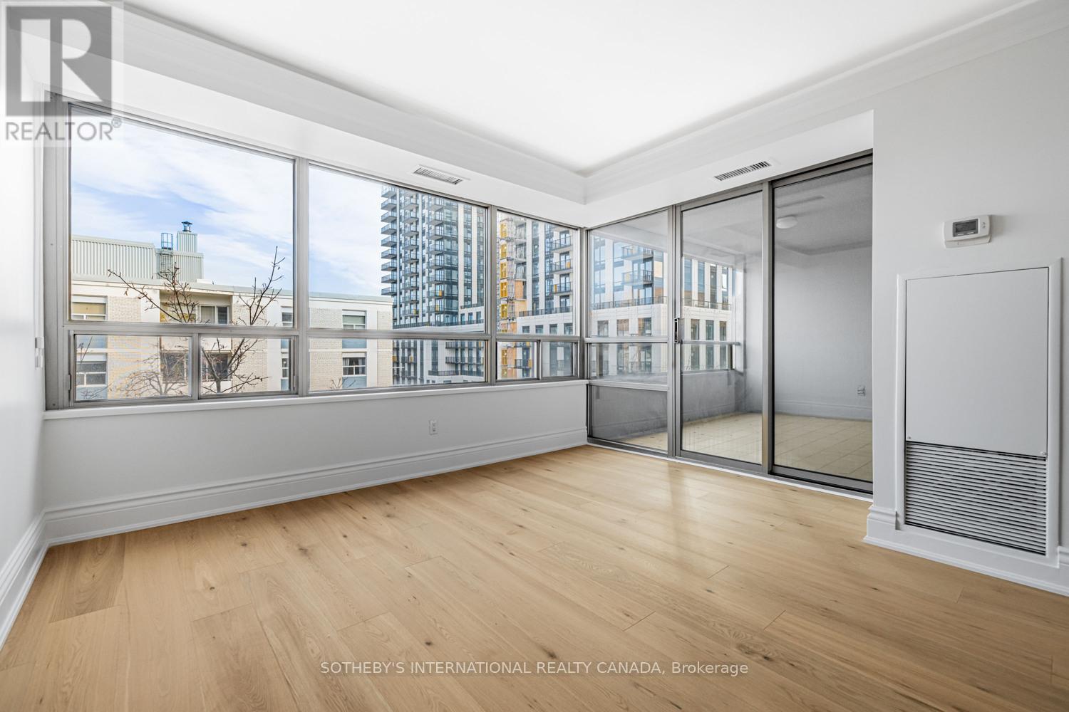 609 - 18 Lower Village Gate, Toronto, Ontario  M5P 3M1 - Photo 7 - C12579408