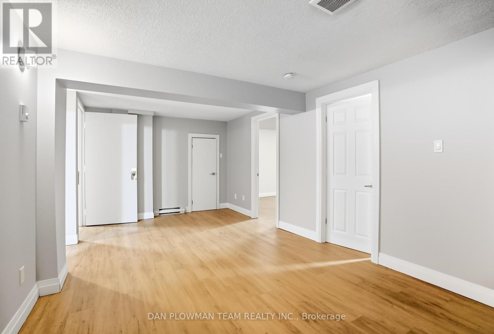 476 Albert Street, Oshawa, Ontario  L1H 4S6 - Photo 3 - E12579322