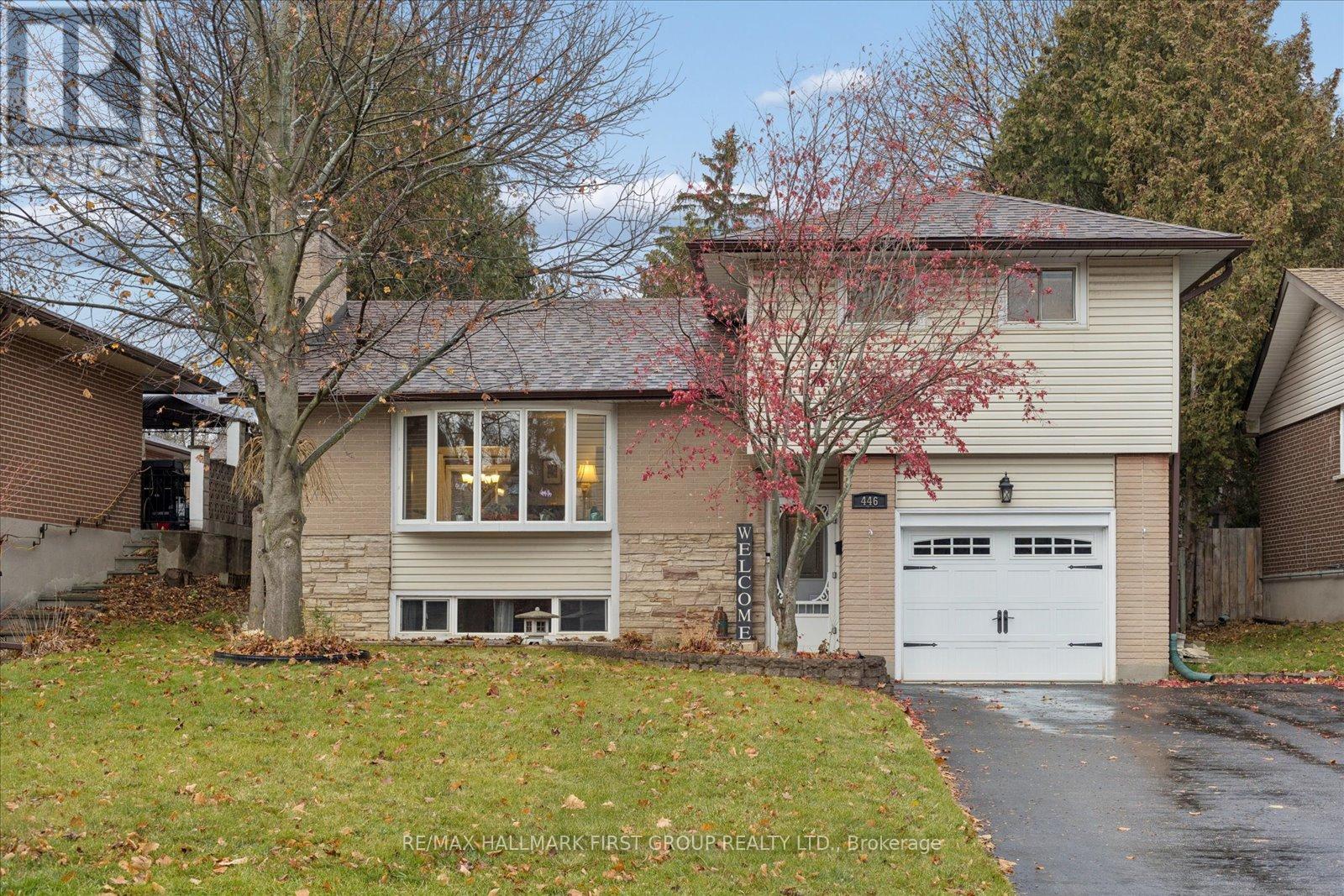 446 BERNHARD CRESCENT, Oshawa, Ontario