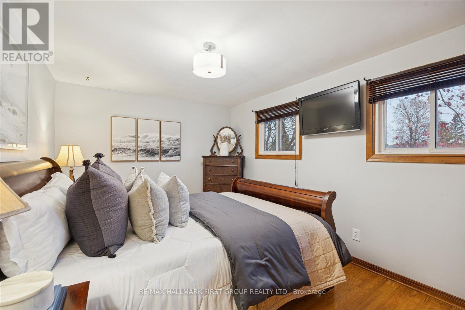 446 Bernhard Crescent, Oshawa, Ontario L1G 2B8 - Photo 13 - E12579406