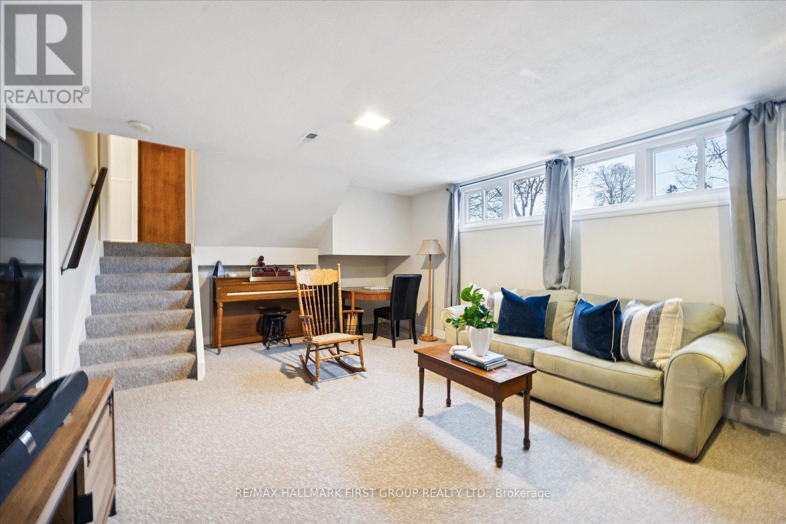 446 Bernhard Crescent, Oshawa, Ontario L1G 2B8 - Photo 22 - E12579406