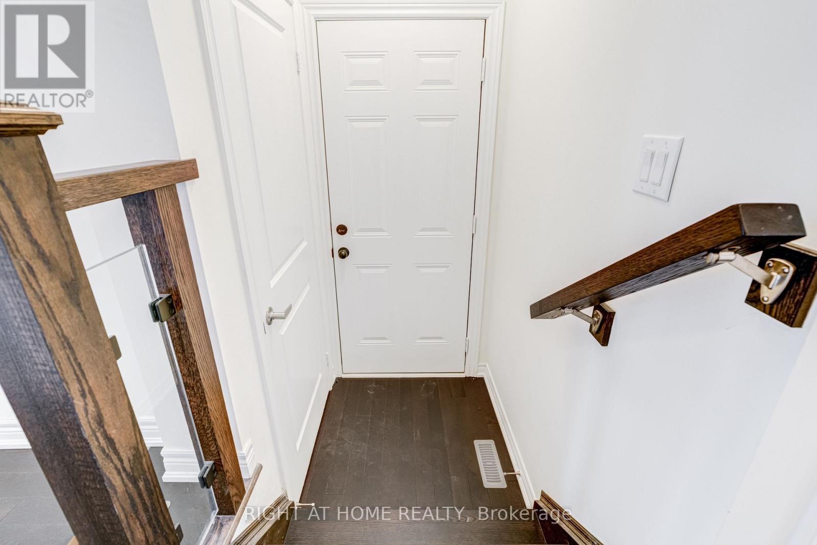 34 Thelma Drive, Whitby, Ontario  L1P 0N3 - Photo 21 - E12579438