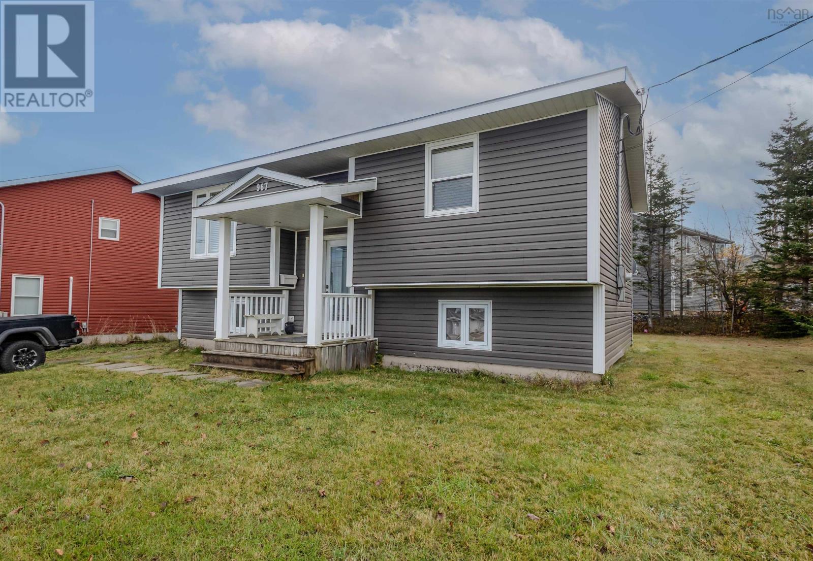 967 Westmount Road, Sydney, Nova Scotia  B1R 1C5 - Photo 7 - 202528600