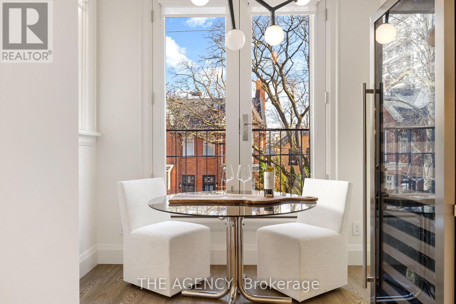 114 Hazelton Avenue, Toronto, Ontario  M5R 2E5 - Photo 10 - C12579416