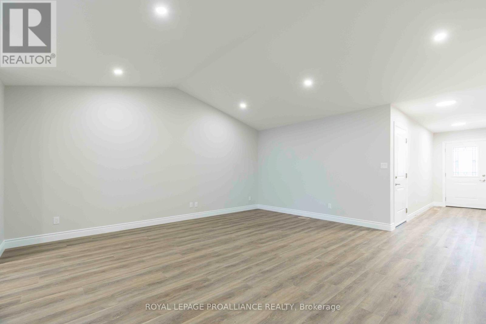 33 Clayton John Avenue, Brighton, Ontario  K0K 1H0 - Photo 5 - X12340257