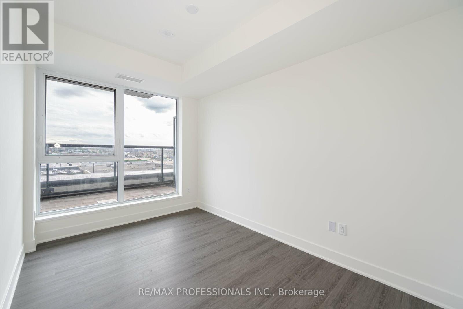 504 - 185 Deerfield Road, Newmarket, Ontario  L3Y 0G7 - Photo 22 - N12579250