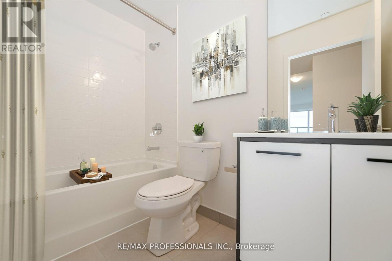 504 - 185 Deerfield Road, Newmarket, Ontario  L3Y 0G7 - Photo 26 - N12579250