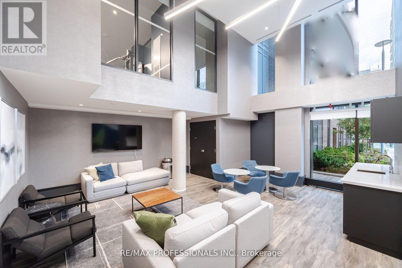 504 - 185 Deerfield Road, Newmarket, Ontario  L3Y 0G7 - Photo 38 - N12579250