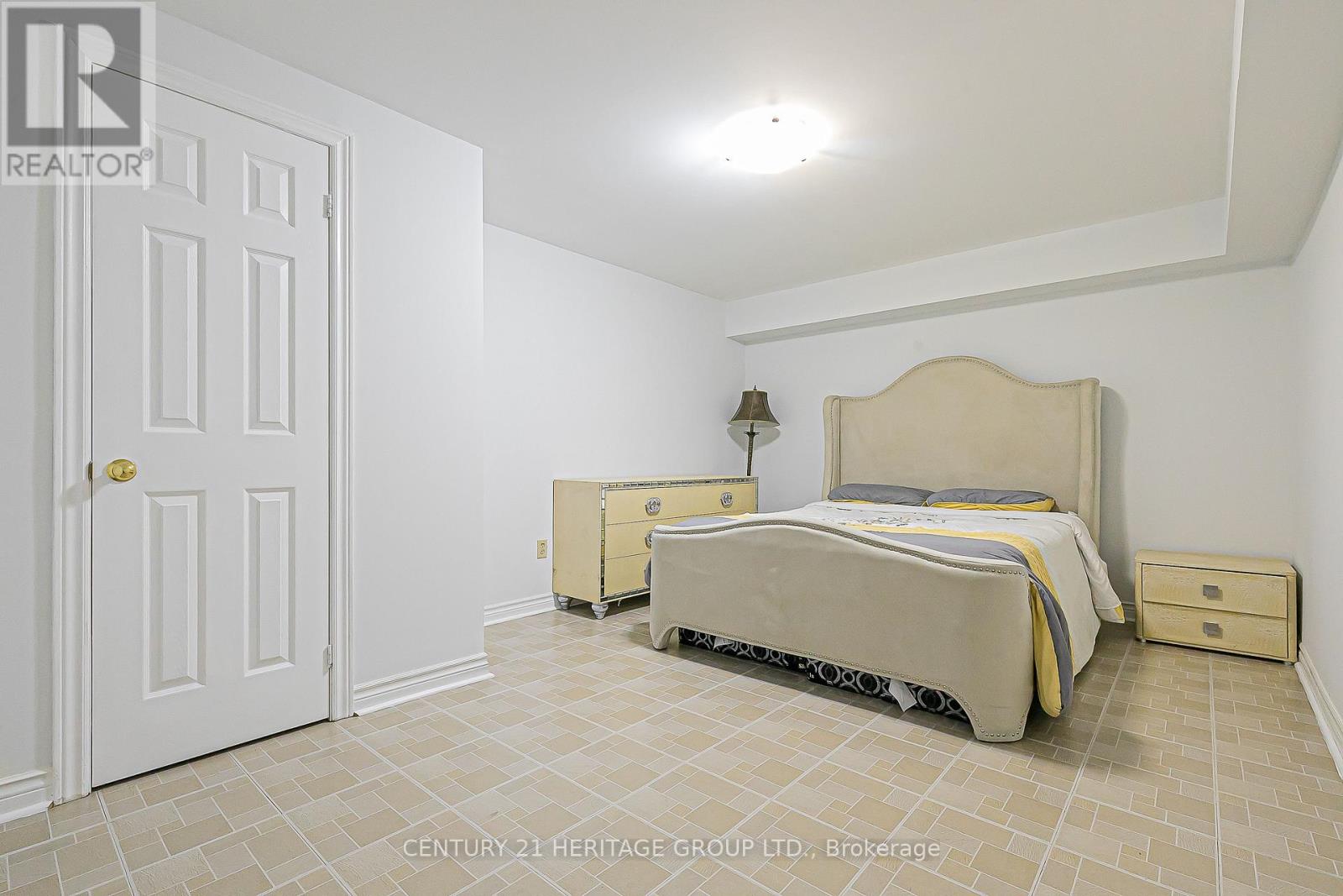 Bsmt - 741 College Manor Drive, Newmarket, Ontario L3Y 8G5 - Photo 12 - N12579328