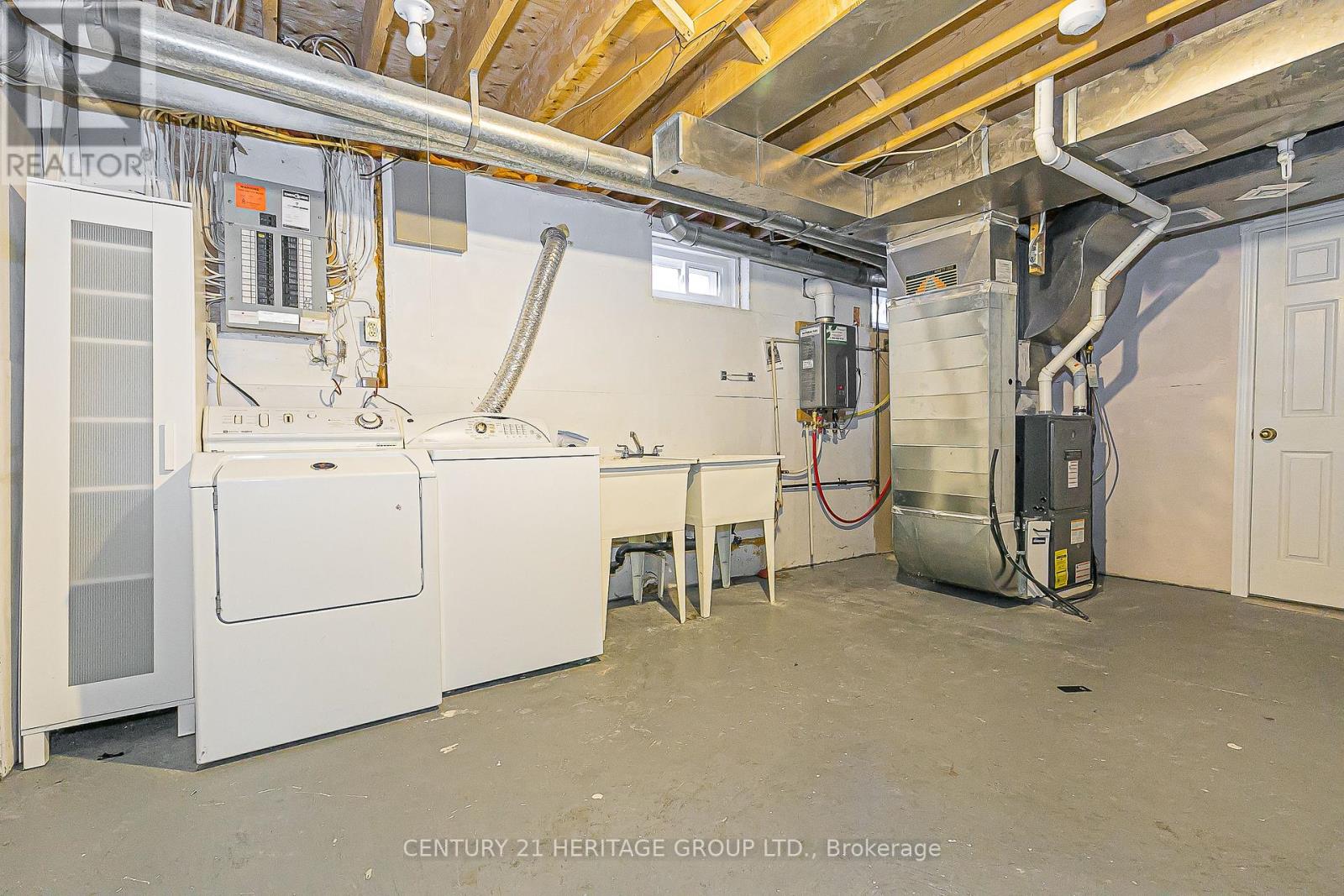 Bsmt - 741 College Manor Drive, Newmarket, Ontario L3Y 8G5 - Photo 13 - N12579328