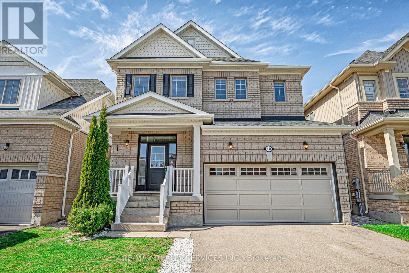 10 Mccabe Lane, New Tecumseth (Tottenham), Ontario  L0G 1W0 - Photo 1 - N12579396