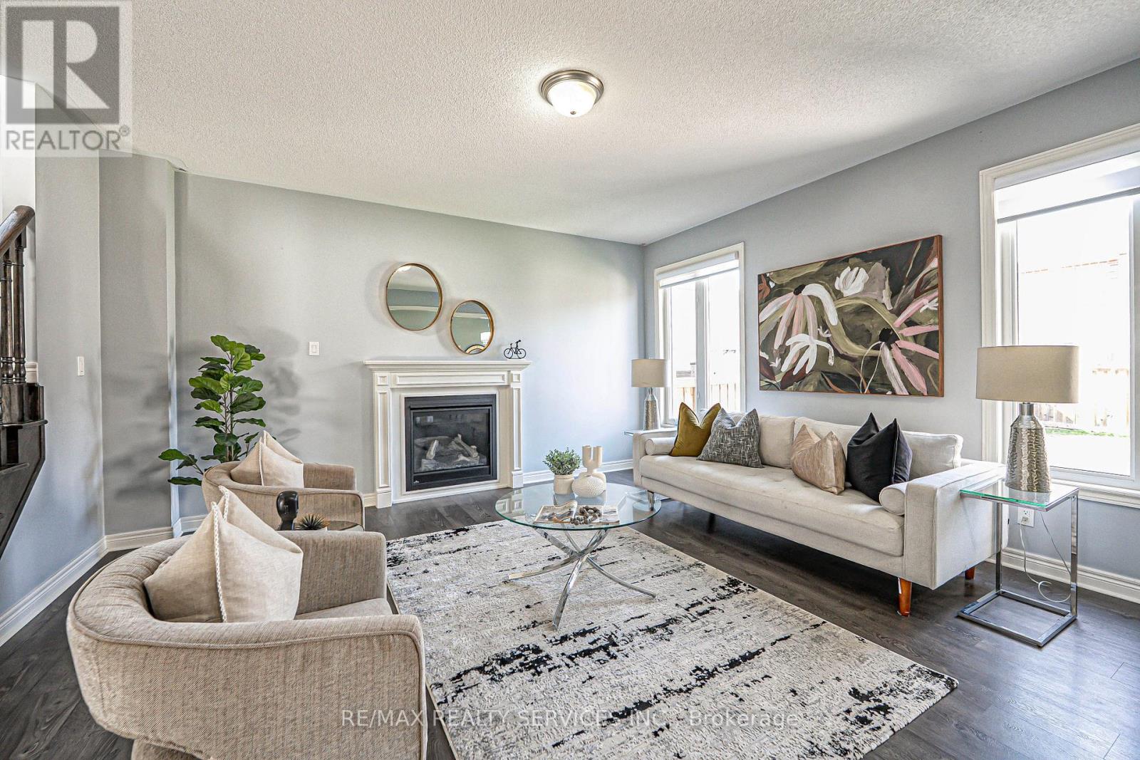 10 Mccabe Lane, New Tecumseth (Tottenham), Ontario  L0G 1W0 - Photo 9 - N12579396