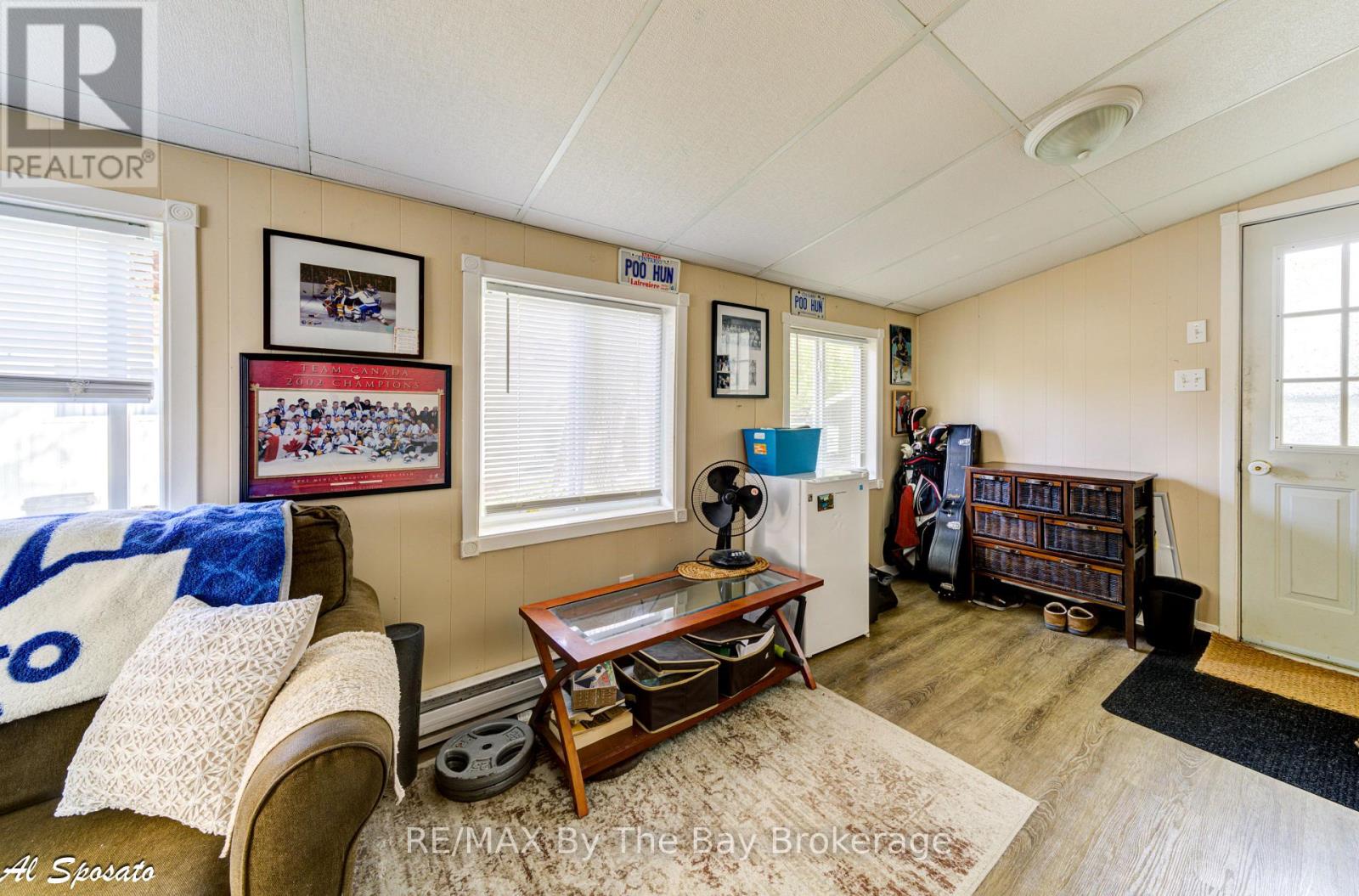 76 Georgian Glen Drive, Wasaga Beach, Ontario  L9Z 1K7 - Photo 21 - S12579510