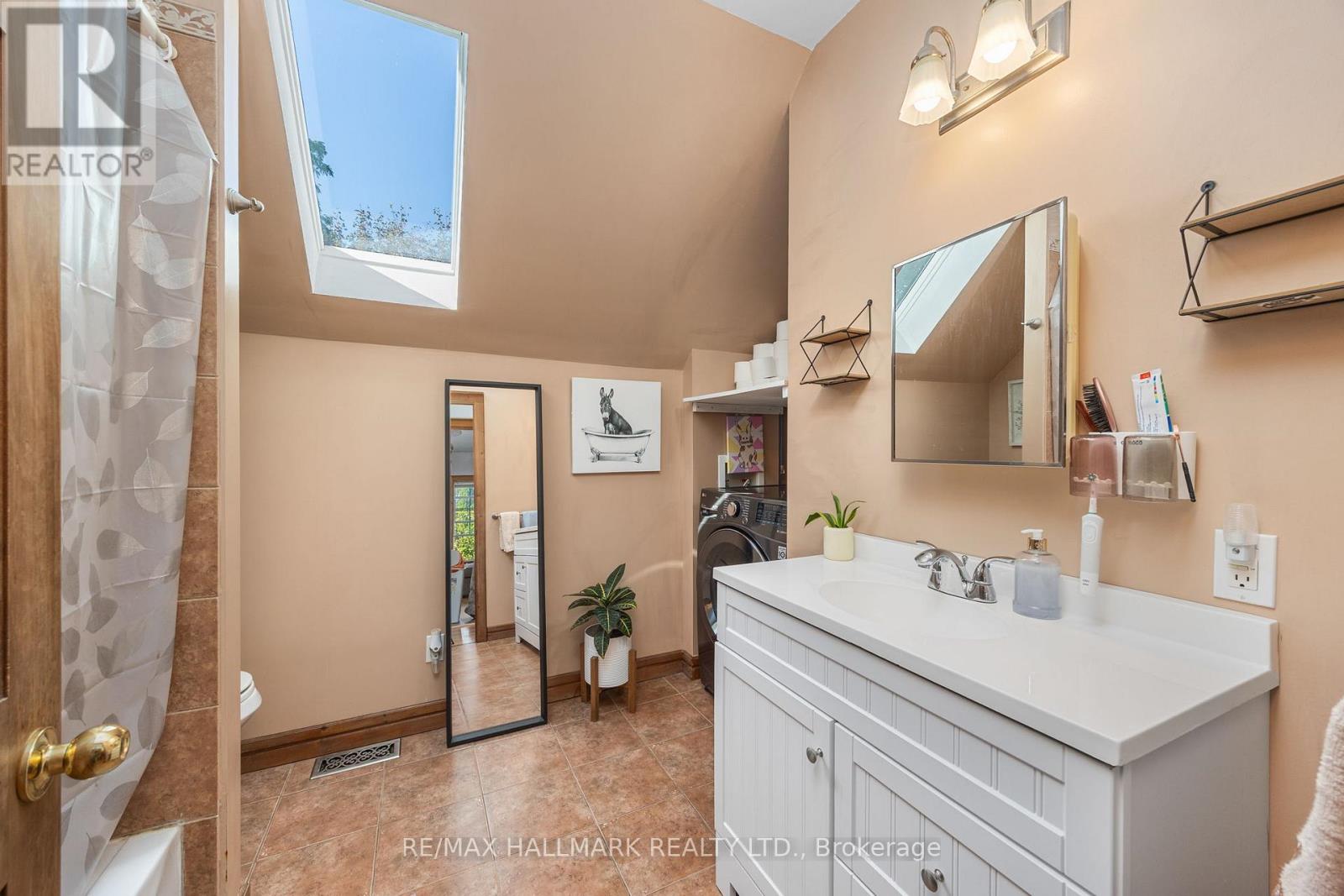 23 Douglas Street, Orillia, Ontario  L3V 5Y3 - Photo 18 - S12579276