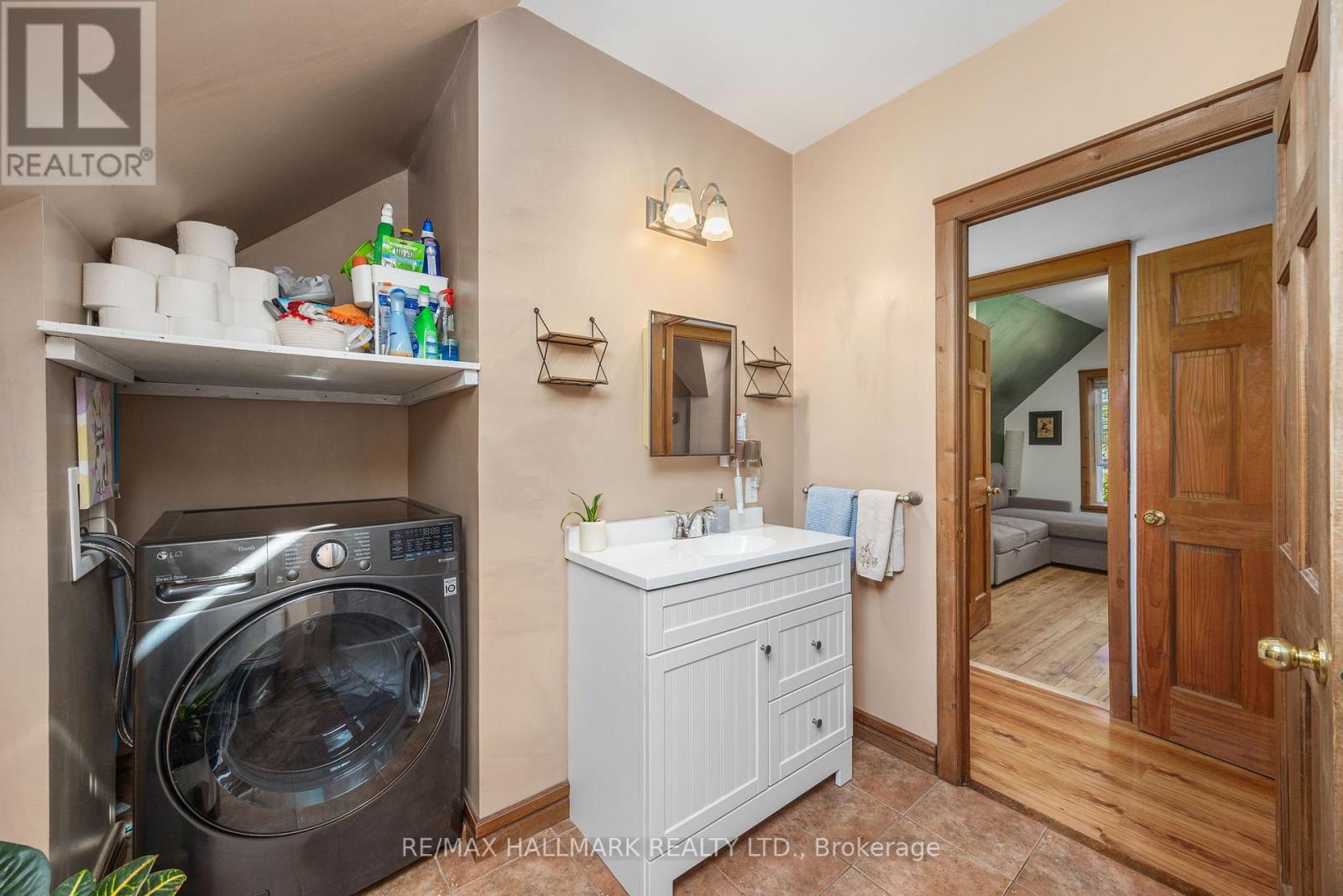 23 Douglas Street, Orillia, Ontario  L3V 5Y3 - Photo 19 - S12579276