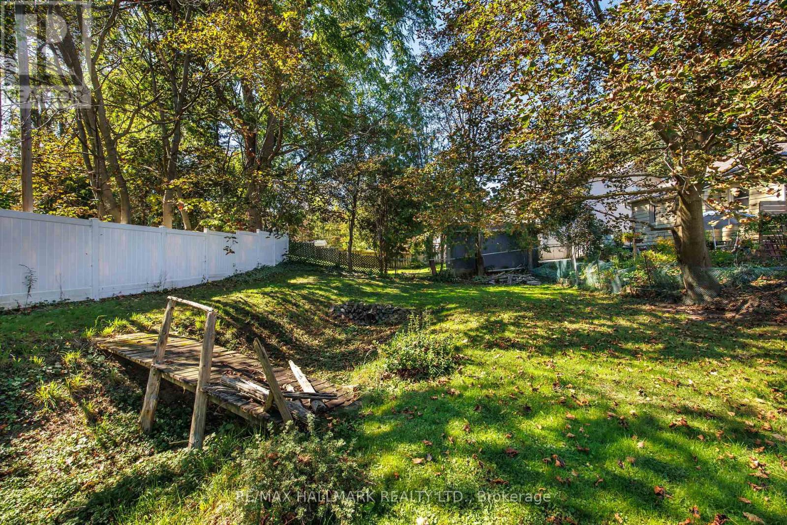 23 Douglas Street, Orillia, Ontario  L3V 5Y3 - Photo 26 - S12579276