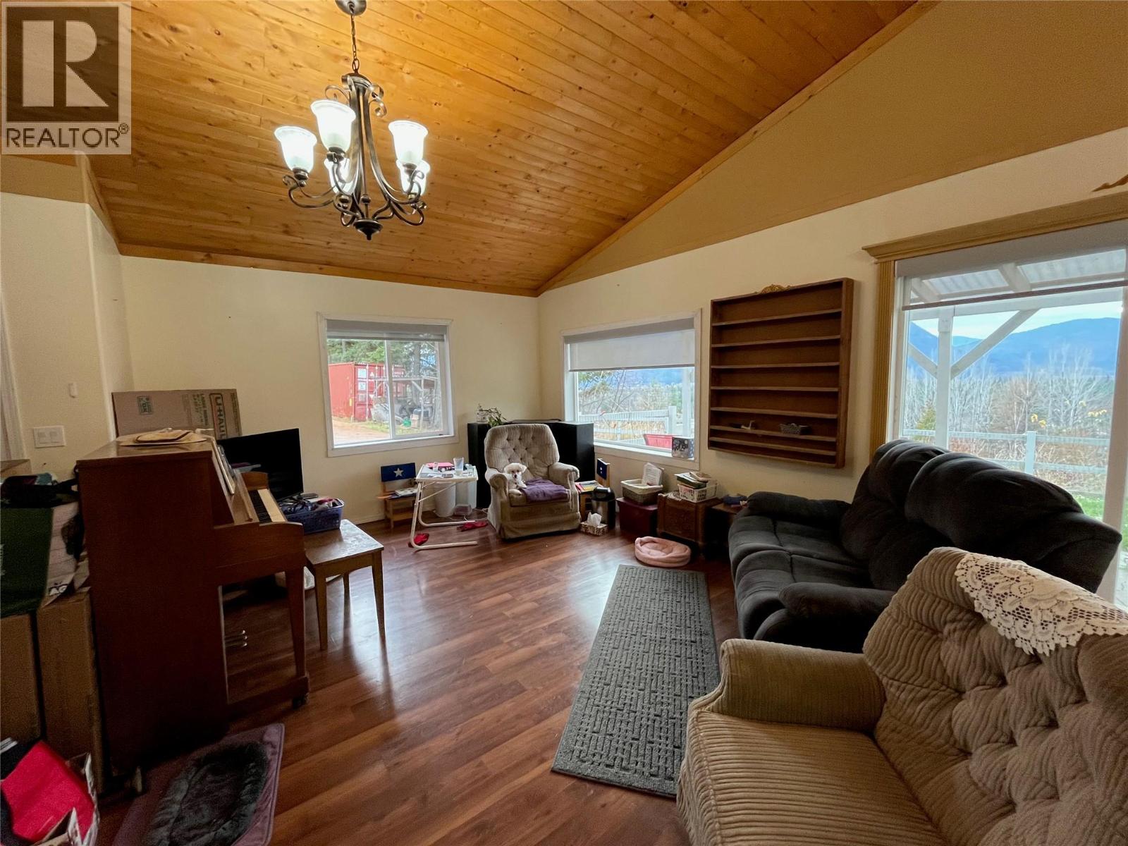 2481 Squilax Anglemont Road Unit# 25, Lee Creek, British Columbia V0E 1M4 - Photo 14 - 10369784