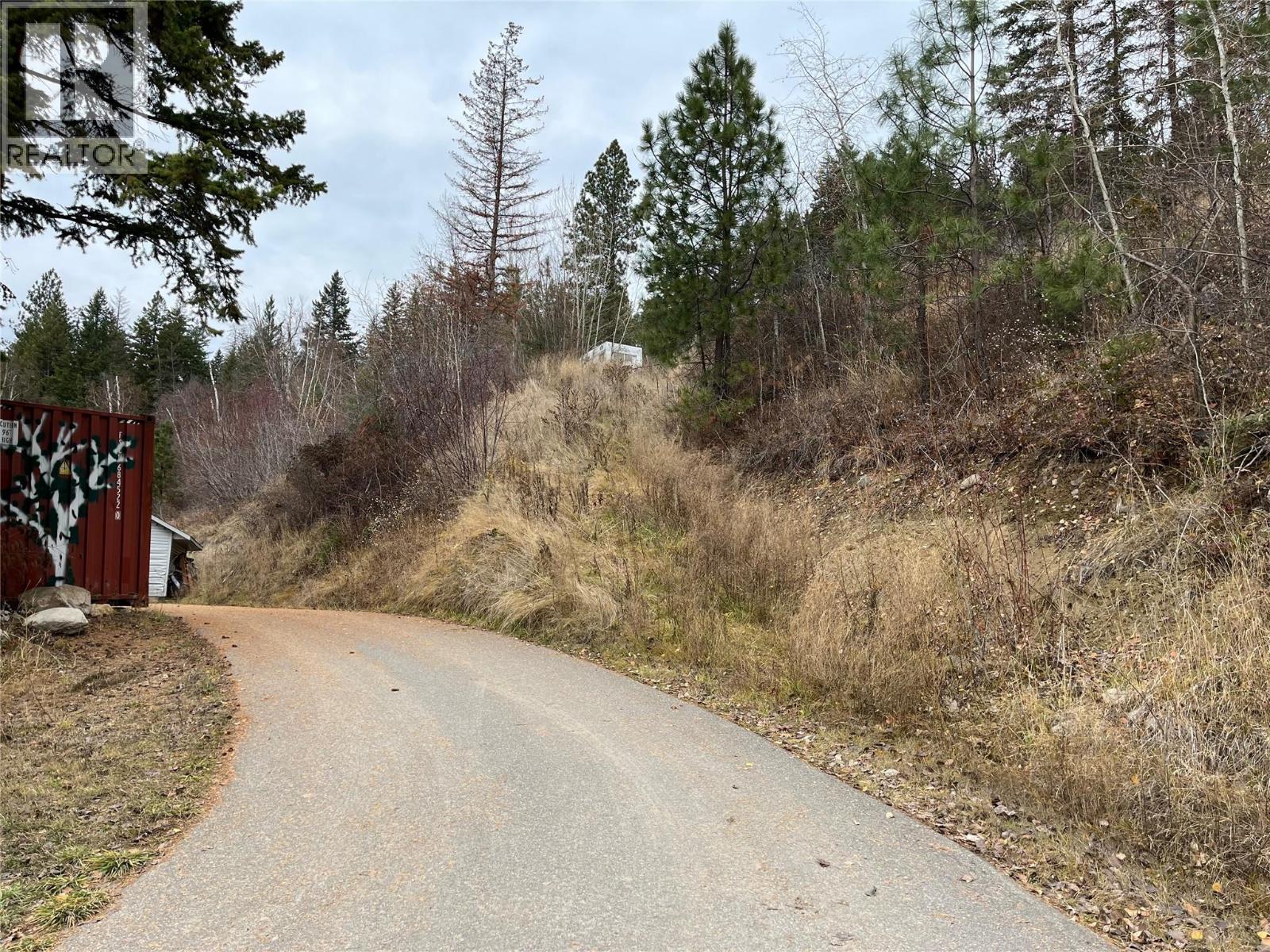 2481 Squilax Anglemont Road Unit# 25, Lee Creek, British Columbia V0E 1M4 - Photo 8 - 10369784
