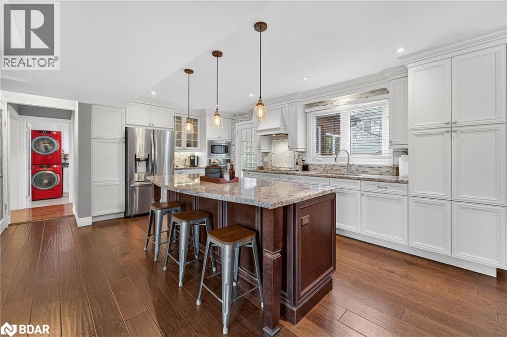 15 Rodney Street, Barrie, Ontario  L4M 4B5 - Photo 10 - 40789972