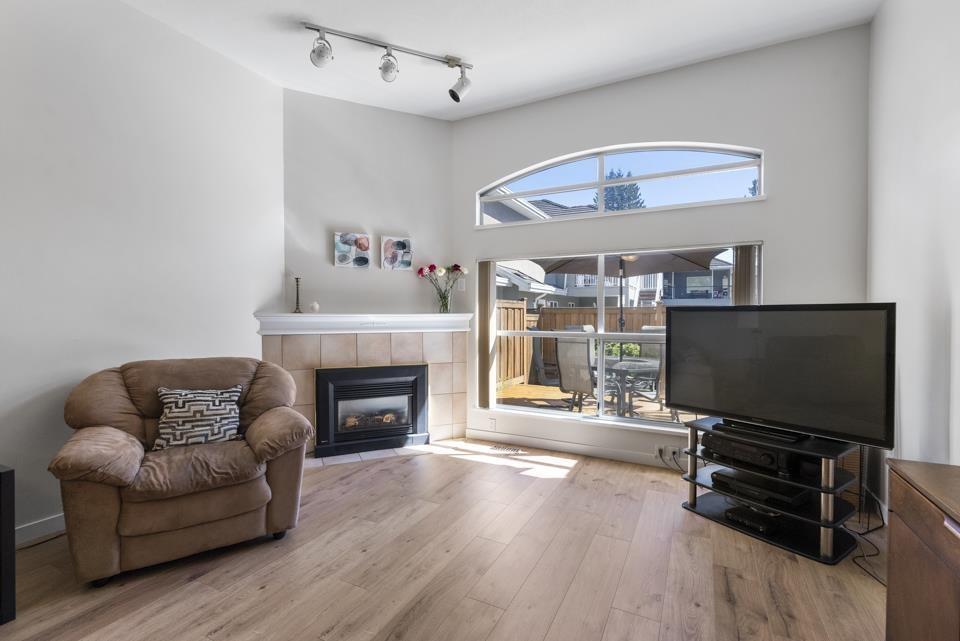 18 8257 121a Street, Surrey, British Columbia  V3W 3R4 - Photo 2 - R3070233