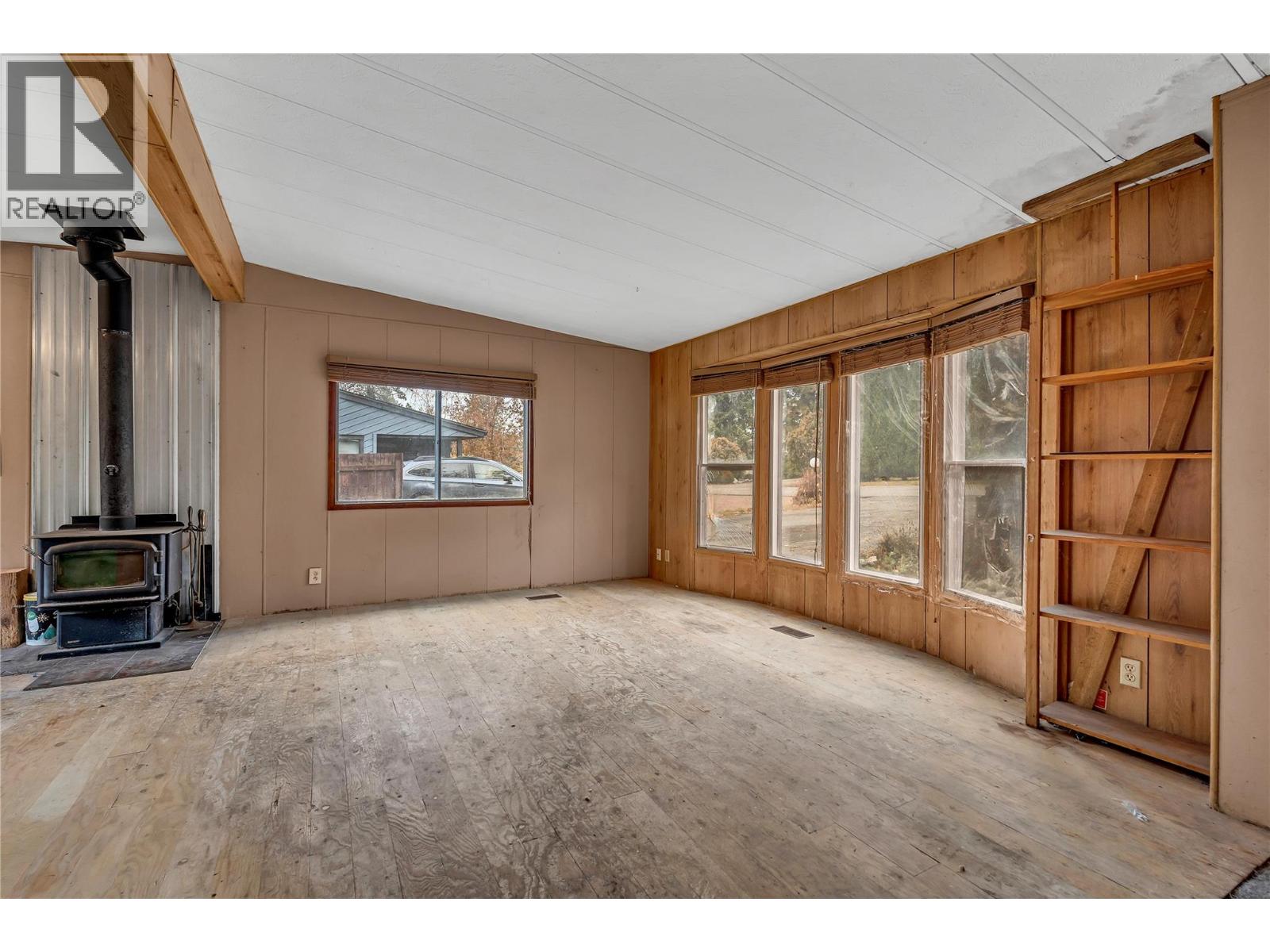 1320 Upper Debeck Road, Naramata, British Columbia  V0H 1N1 - Photo 3 - 10369579