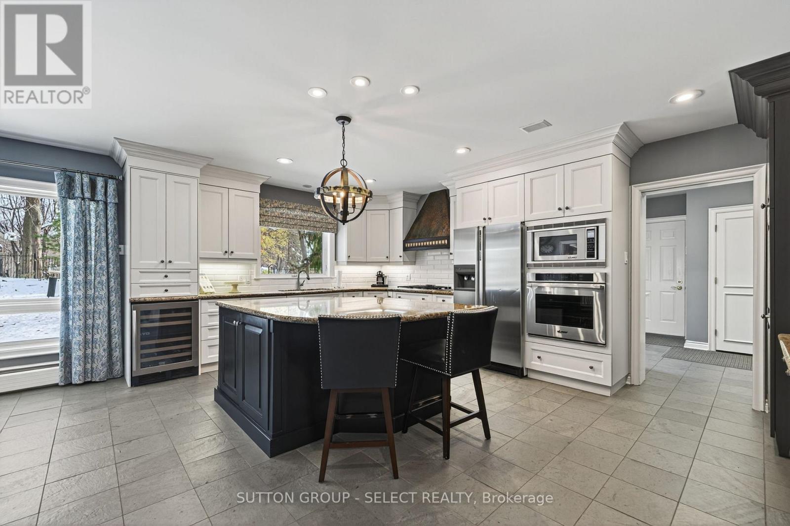 129 Wychwood Place, London North, Ontario  N6G 1S7 - Photo 14 - X12579532