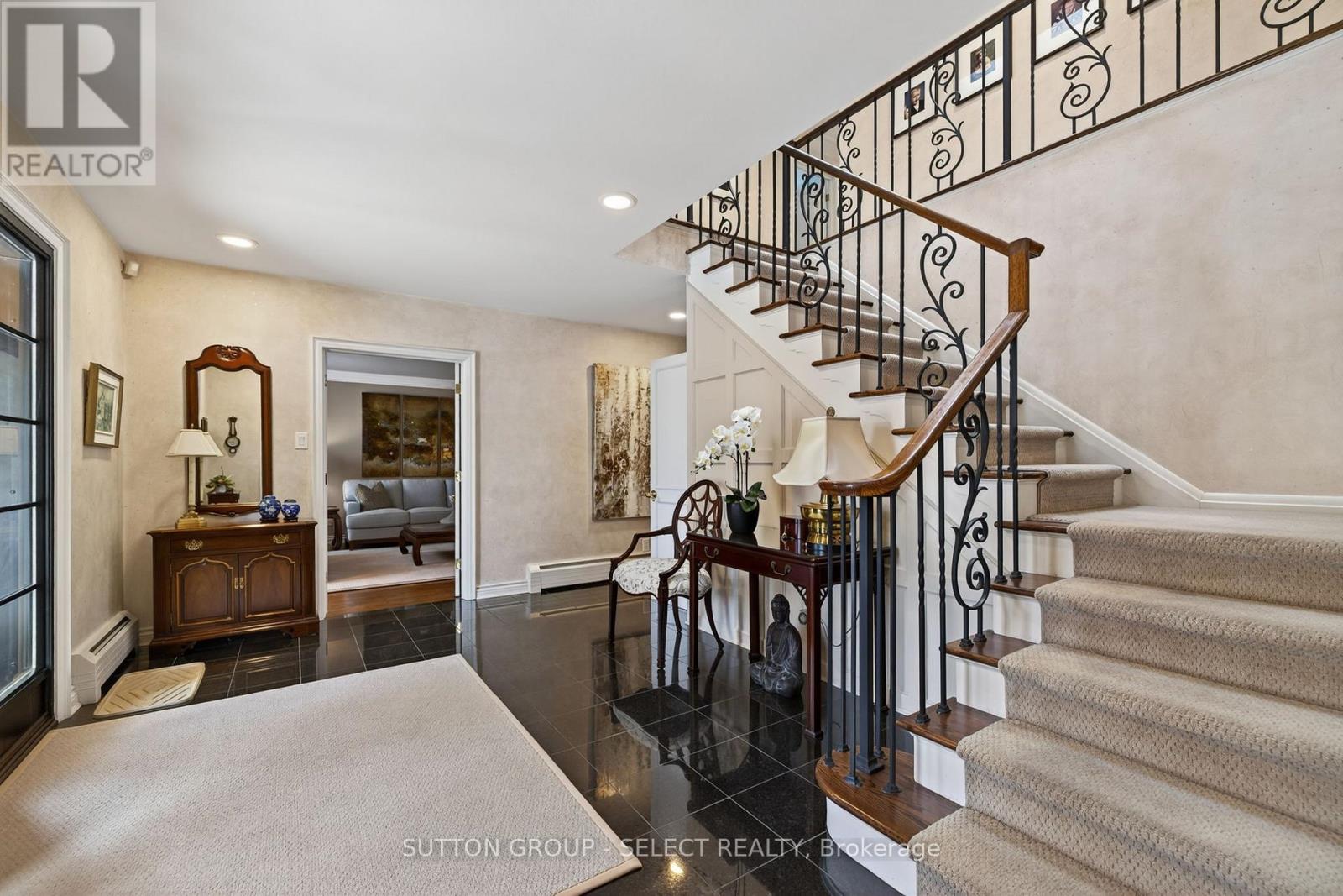 129 Wychwood Place, London North, Ontario  N6G 1S7 - Photo 6 - X12579532