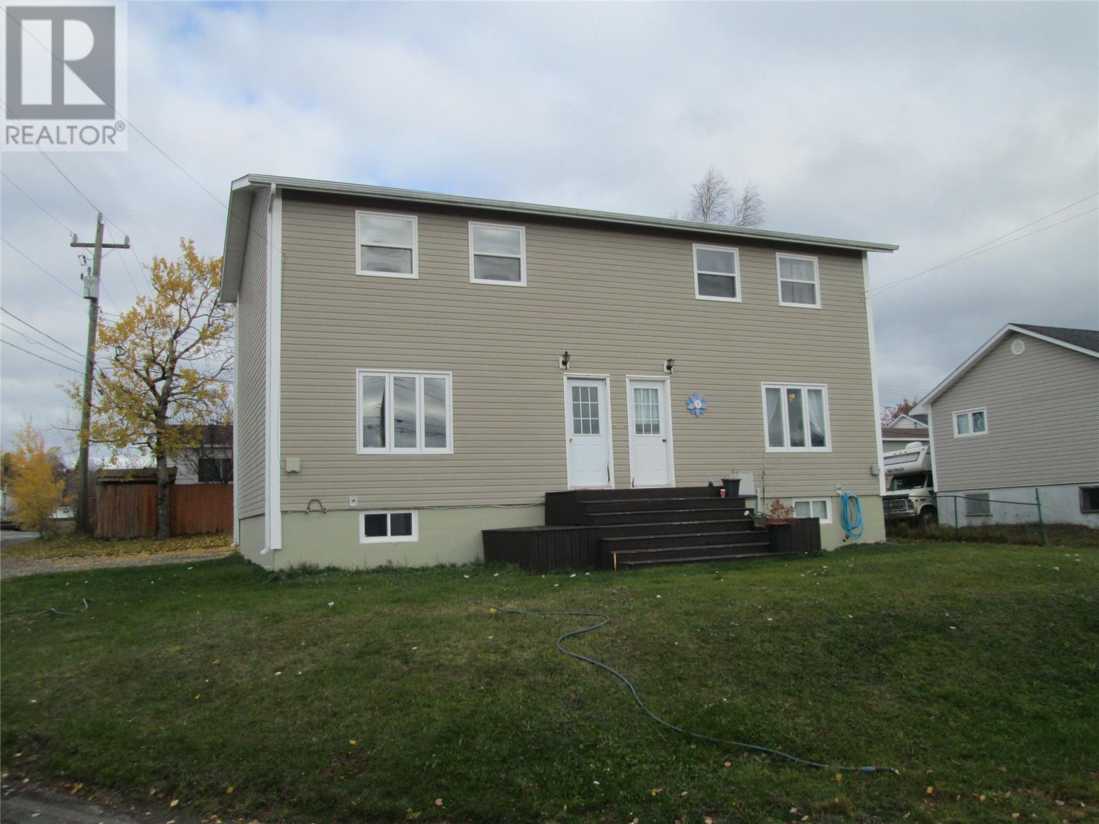 7-9 Forest Road, Bishop's Falls, Newfoundland & Labrador  A0H 1C0 - Photo 1 - 1292940
