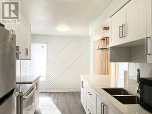 7080 Estoril Road, Mississauga, Ontario  L5N 1N4 - Photo 2 - W12579236