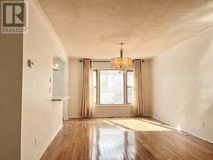 7080 Estoril Road, Mississauga, Ontario  L5N 1N4 - Photo 4 - W12579236