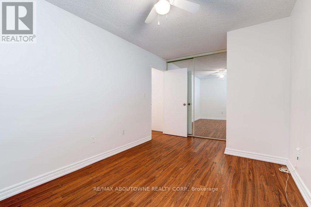 1408 - 2263 Marine Drive, Oakville, Ontario  L6L 5K1 - Photo 20 - W12579278