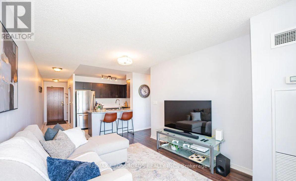 1801 - 4900 Glen Erin Drive, Mississauga, Ontario  L5M 7S2 - Photo 4 - W12579310