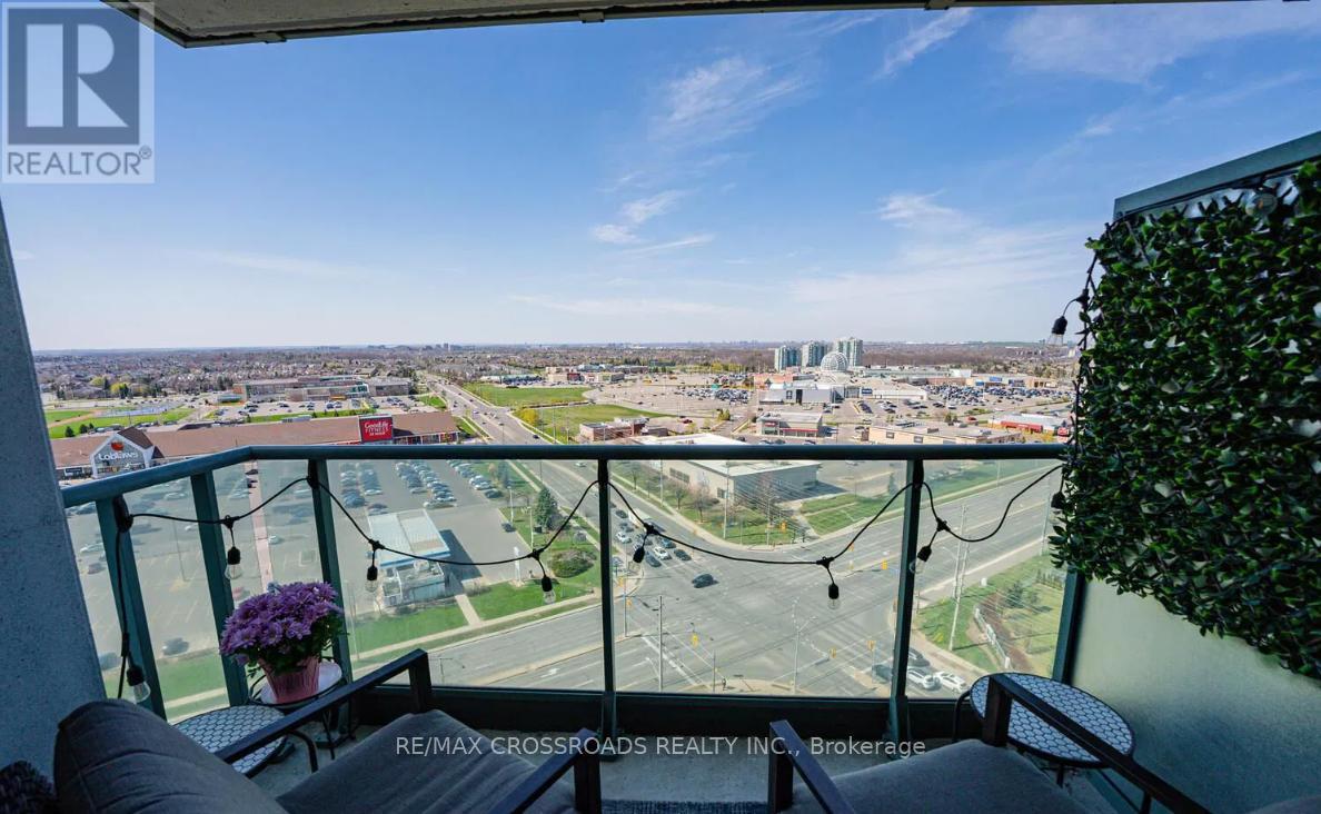 1801 - 4900 Glen Erin Drive, Mississauga, Ontario  L5M 7S2 - Photo 9 - W12579310