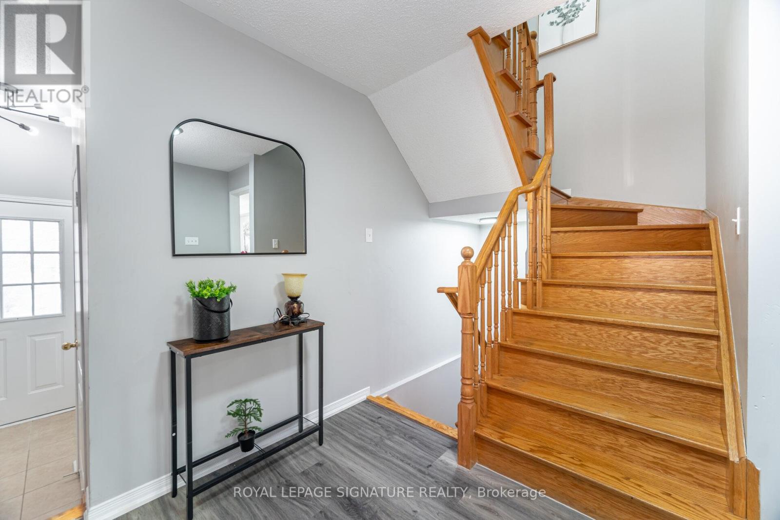 3990 Skyview Street S, Mississauga, Ontario  L5M 8A2 - Photo 31 - W12579384