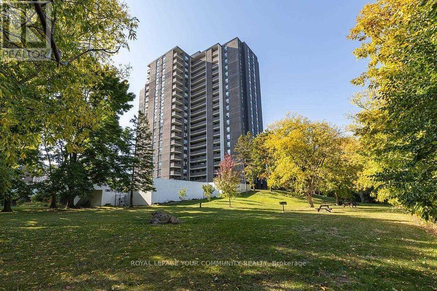 205 - 1535 Lakeshore Road E, Mississauga, Ontario  L5E 3E2 - Photo 3 - W12579432